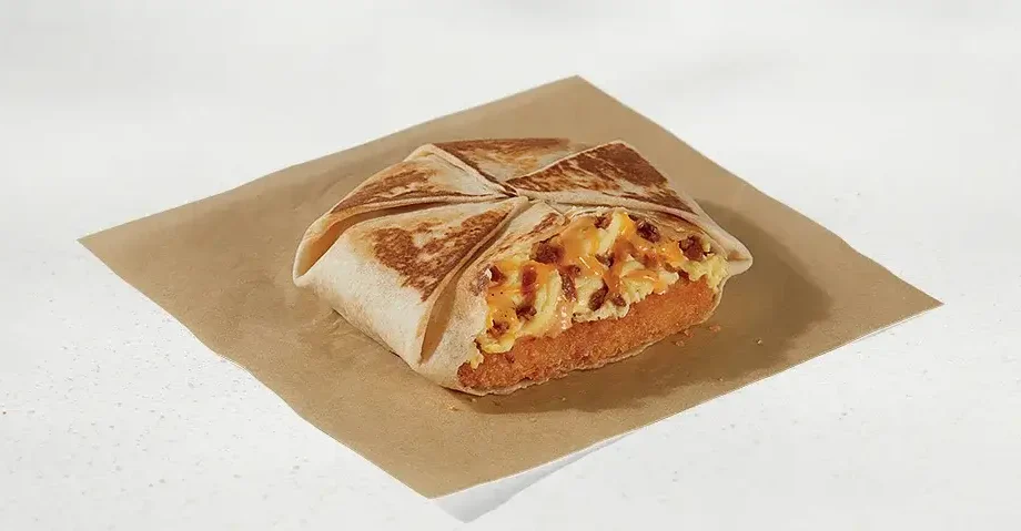 Breakfast Crunchwrap Bacon